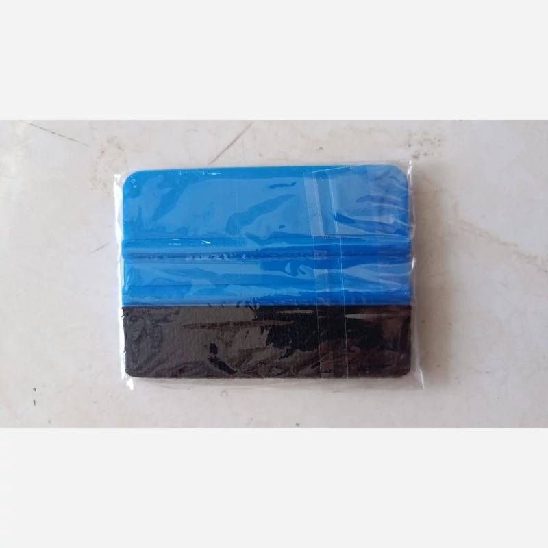 کاردک ژله ای دودی